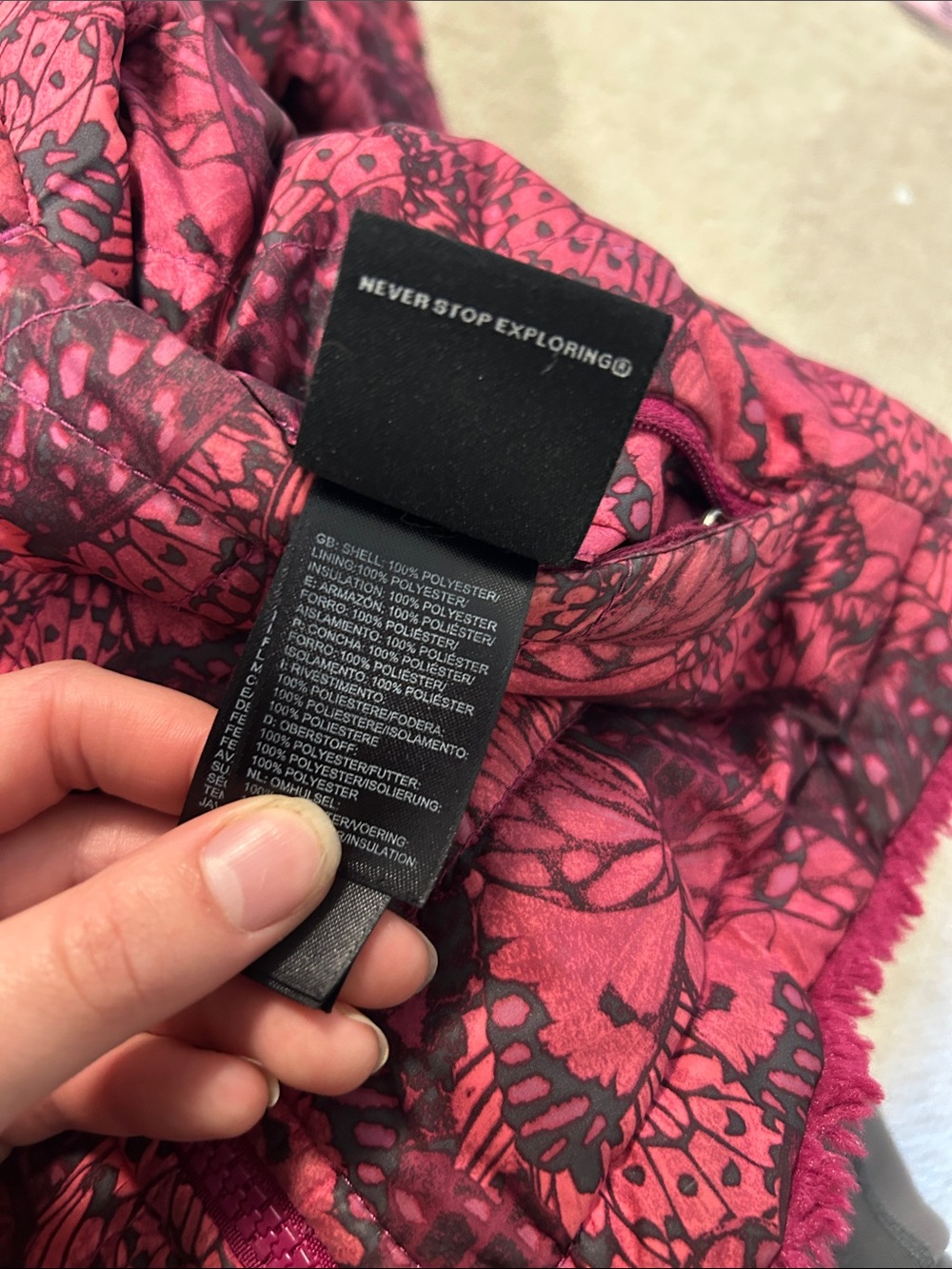 Girls North Face coat - Picture 10 of 10